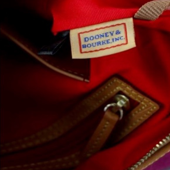 Dooney & Bourke Purse with Dust Cover Bag - Picture 6 of 8